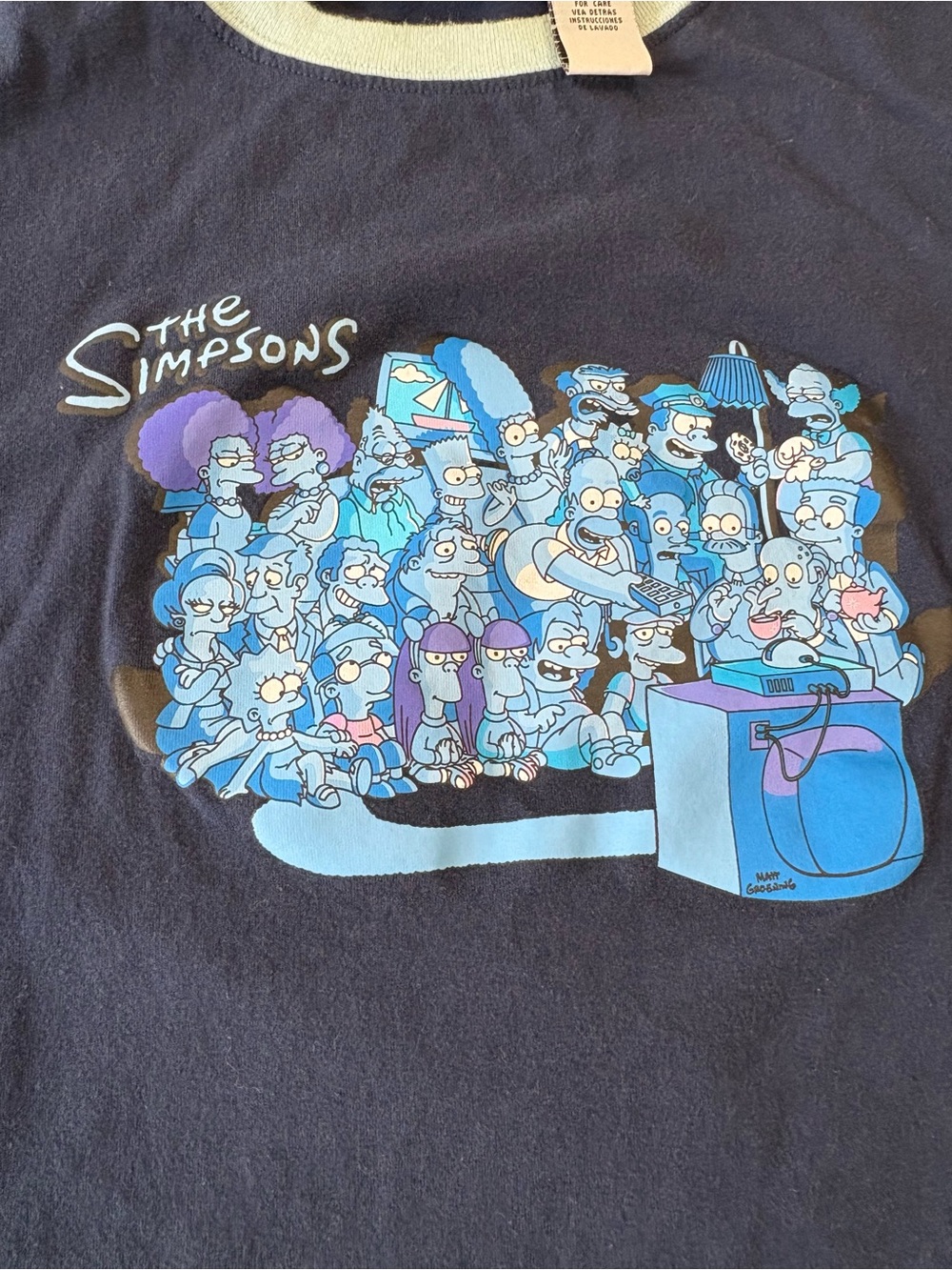 Vintage The Simpsons Blue Tshirt Characters Watching Tv On Sofa L/XL